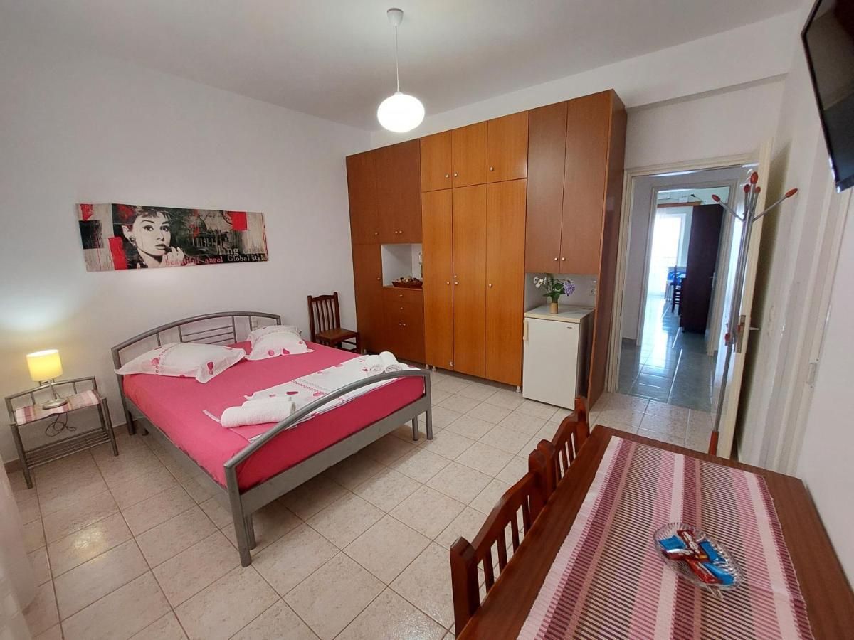 The Sun House Apartment Sarande Exterior photo
