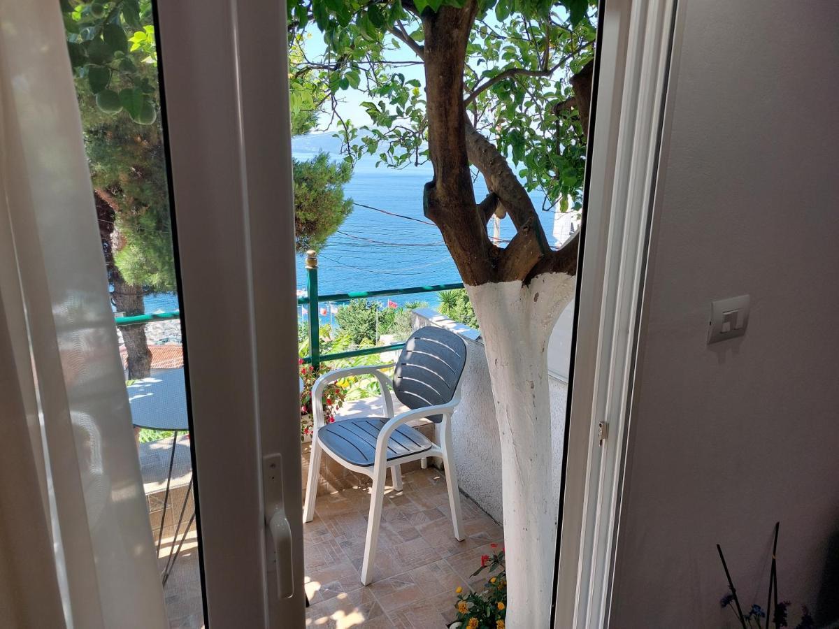 The Sun House Apartment Sarande Exterior photo