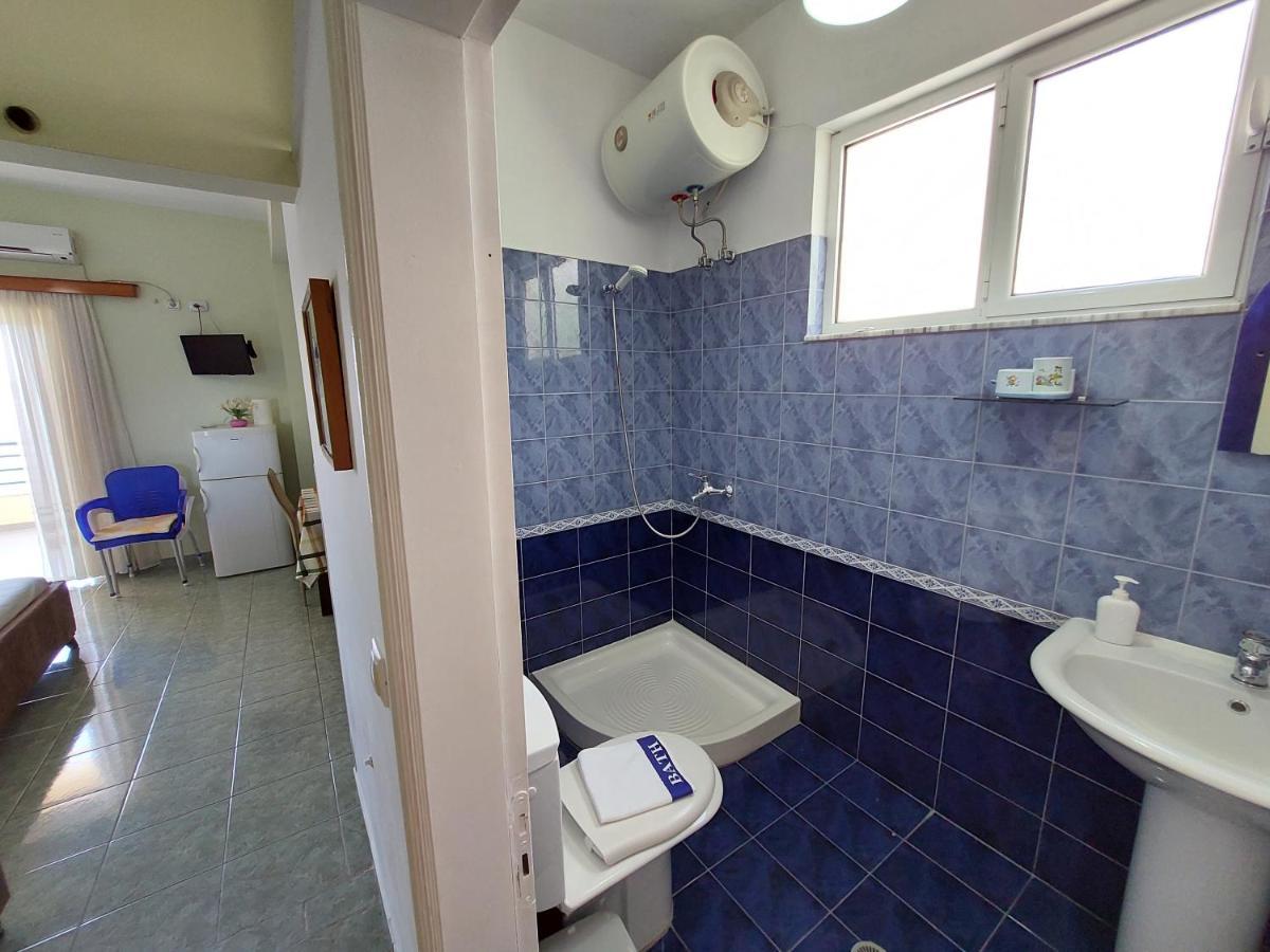 The Sun House Apartment Sarande Exterior photo